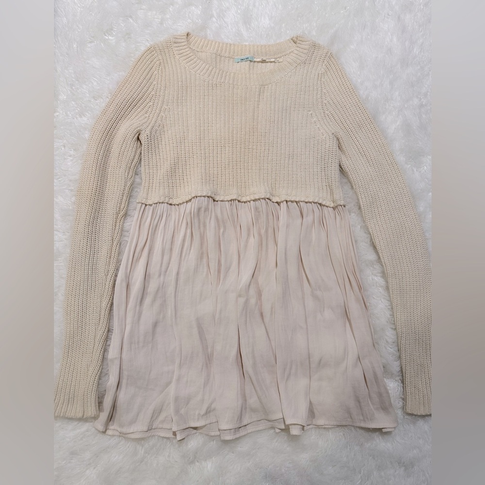 Cream Sweater from Kimchi Blue, Size XS